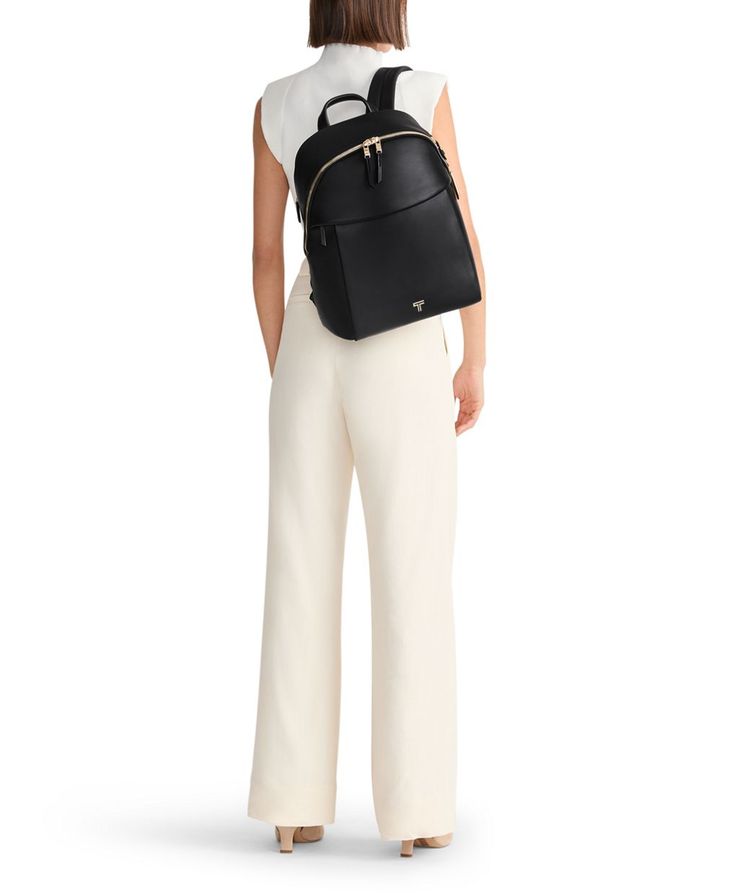 Elevate your every day with this polished leather backpack. Thoughtful interior organization meets modern style in this versatile size. The detachable pouch carries what you need for on-the-go touch-ups. Work Backpack Women, Tumi Backpack, Tumi Bags, Luxury Backpack, Stylish Backpacks, Black Leather Backpack, Easy Organization, Backpack Straps, Wall Pockets