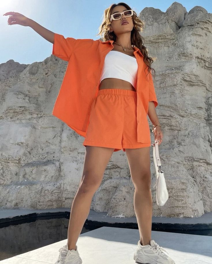 Neon Shorts, Summer Festival Outfit, Drop Shoulder Shirt, Orange Outfit, Look Short, Orange Fashion, Spring Summer Outfits, Two Piece Set, Festival Outfit