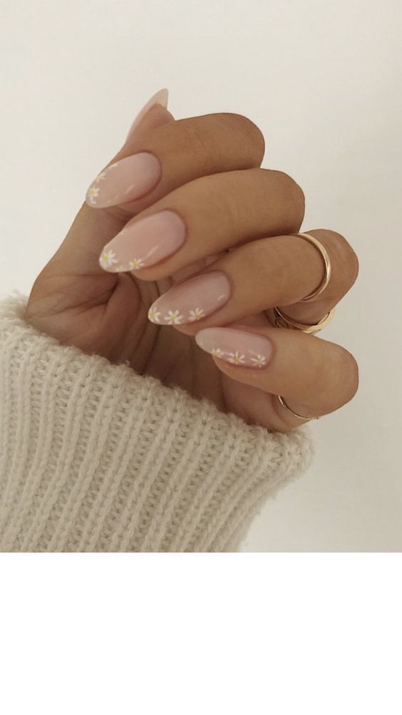 PRETTY SPRING & SUMMER NAILS FOR 2022 | TRENDY NAILS January Nails, Minimal Nails, Her Nails, Oval Nails, Neutral Nails, Minimalist Nails, Dream Nails, Fire Nails, Classy Nails