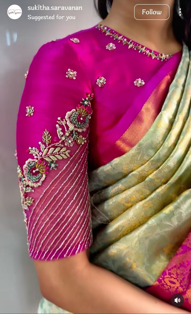 Magenta Saree, Saree Combination, Blouse Designs High Neck, Latest Bridal Blouse Designs, New Saree Blouse Designs, Traditional Blouse Designs, Latest Model Blouse Designs, Fashionable Saree Blouse Designs, Lehenga Blouse Designs