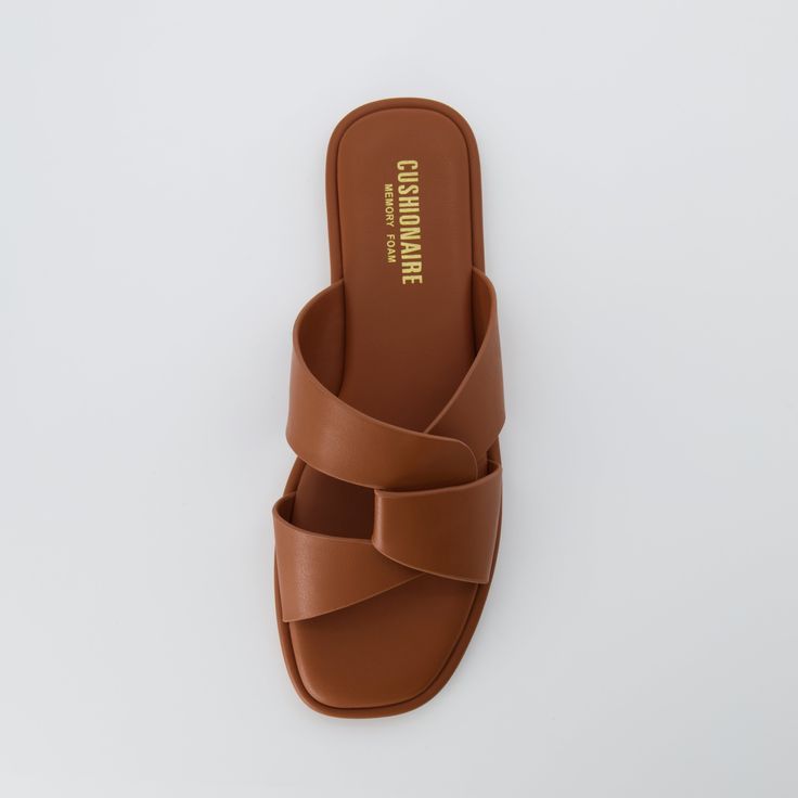 Meet Tribune, the perfect slide sandal for effortless style. Made with soft vegan leather for a pre-worn feel, detailed stitching, and super comfy memory foam padding, Tribune is the perfect combination of modern flair and classic comfort. Women Slides Sandals, Comfy Womens Shoes, Dress Sandals Flat, Black Whiskey, Wide Fit Sandals, Shoe Making, Shoe Ideas, Cozy Boots, Comfy Sandals