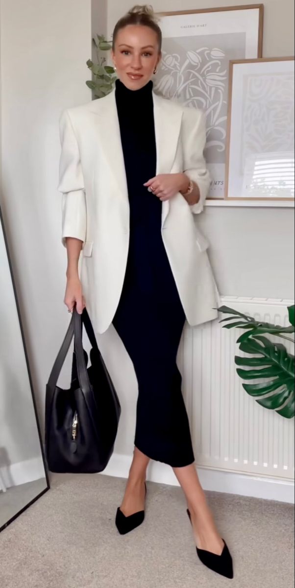 White Blazer Outfits, Casual Outfit Inspiration, Elegante Casual, Stylish Work Outfits, Work Outfits Women, White Blazer, Professional Outfits, Business Casual Outfits, Business Outfits