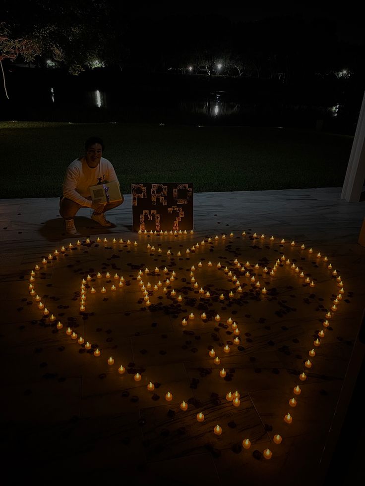 promposal ideas inspo Hoco Proposals Candles, Asking Out Prom Ideas, Promposal With Lights, Promposal With Candles, Extra Promposal Ideas, Hoco Proposals Ideas Lights, Promposal Ideas Aesthetic, Room Promposal Ideas, Romantic Promposal Ideas