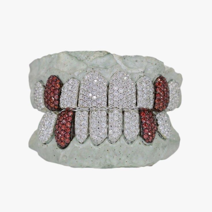 Red Tusk Moissanite Grillz 14k Gold first Moissanite Grillz, Silver Bottom Grillz, Window Cap Grillz, 2 Piece Grillz, Grill Caps Teeth, Flawless Diamond, Custom Jewelry Box, Mold Kit, Manufacturing Process