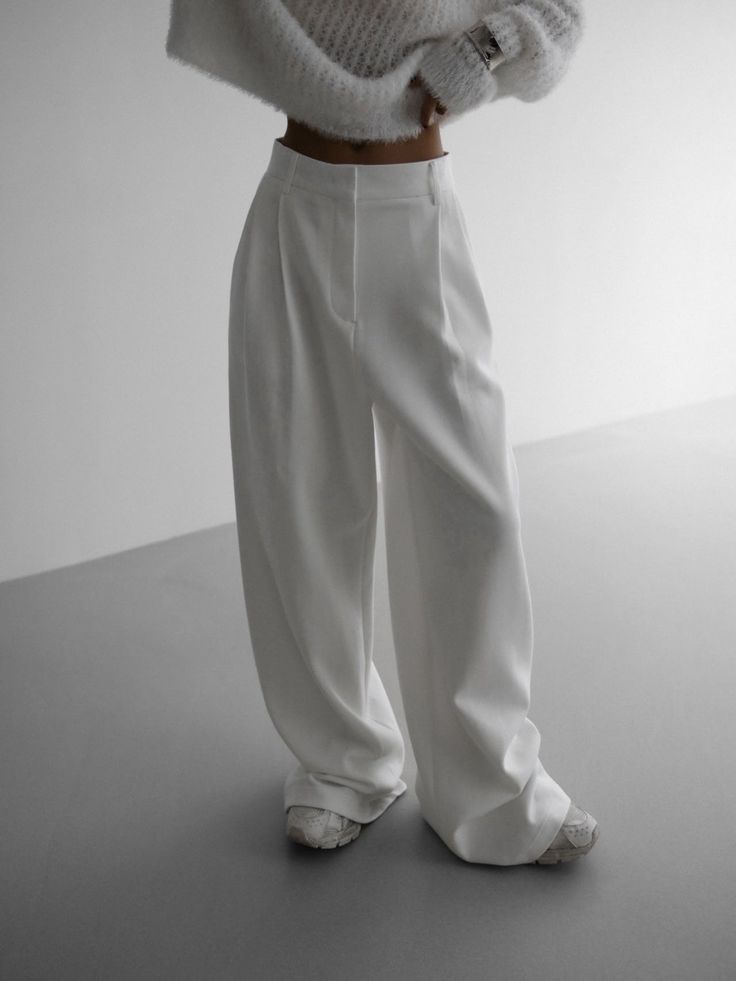 Classic, trendy cotton blend trousers with pin-tuck, belt loops and concealed zipper. Extra wide leg creates a chic silhouette and comfortable fit. Model is in MINUSEY S. ✔️ Free worldwide express shipping over $100✔️ Loved by 6,500+ customers✔️ Limited edition collections, maximum styleStay ahead of the trend with can’t-find-anywhere-else staples. Your closet will thank you 💕 * MINUSEY S = EU 34, US 2* MINUSEY M = EU 36, US 4* 66% Cotton / 34% Polyester* Dry clean* Made in Korea - Model Height: 172cm/5'7" (US2, EU34) Chic Baggy Wide Leg Dress Pants, Chic Baggy Wide-leg Dress Pants, Chic Wide Leg Baggy Dress Pants, Chic Baggy Straight Wide Leg Pants, Chic Baggy Wide Leg Pants, Chic Baggy High-waisted Wide Leg Pants, Chic Baggy Straight Leg Dress Pants, Chic Baggy Straight-leg Dress Pants, Elegant Baggy Straight Leg Dress Pants