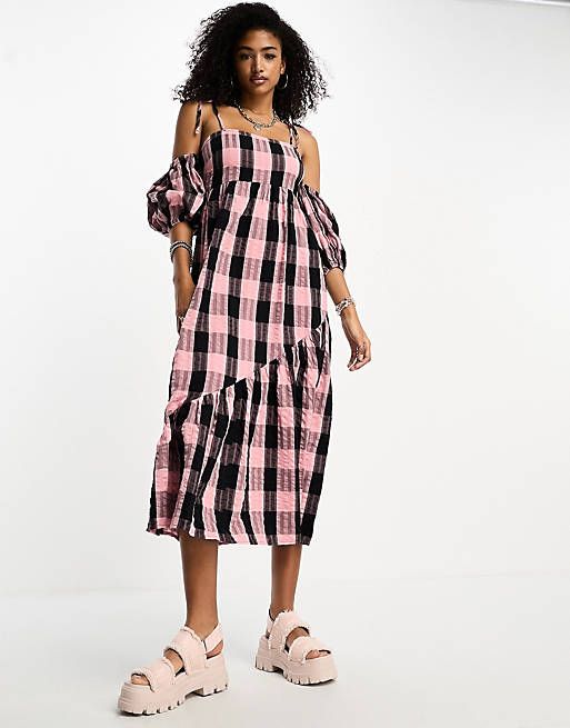 Pink Midi Dress With Tie Straps, Pink Midi Dress With Adjustable Straps, Casual Pink Midi Dress With Adjustable Straps, Pink Midi Dress For Picnic, Summer Plaid Midi Dress For Day Out, Plaid Midi Dress For Summer Day Out, Summer Midi Length Plaid Dress For Day Out, Casual Pink Plaid Summer Dress, Plaid Trend