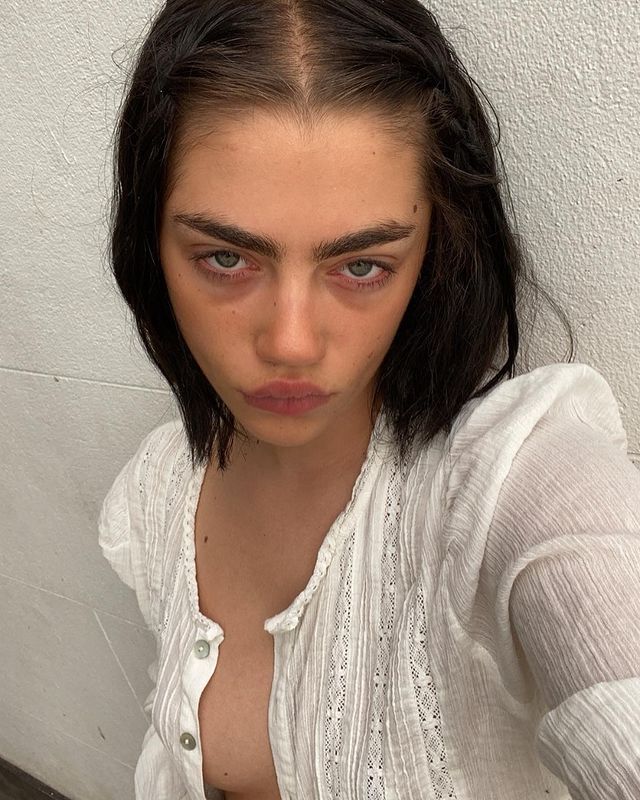 All Posts • Instagram Dark Under Eyes Aesthetic, Puffy Eyes Aesthetic, Tired Beauty Look, Aesthetic Eyebags, Makeup With Eyebags, Eyebags Makeup Aesthetic, Eyebags Beauty, Eyebag Aesthetic, Eyebags Makeup