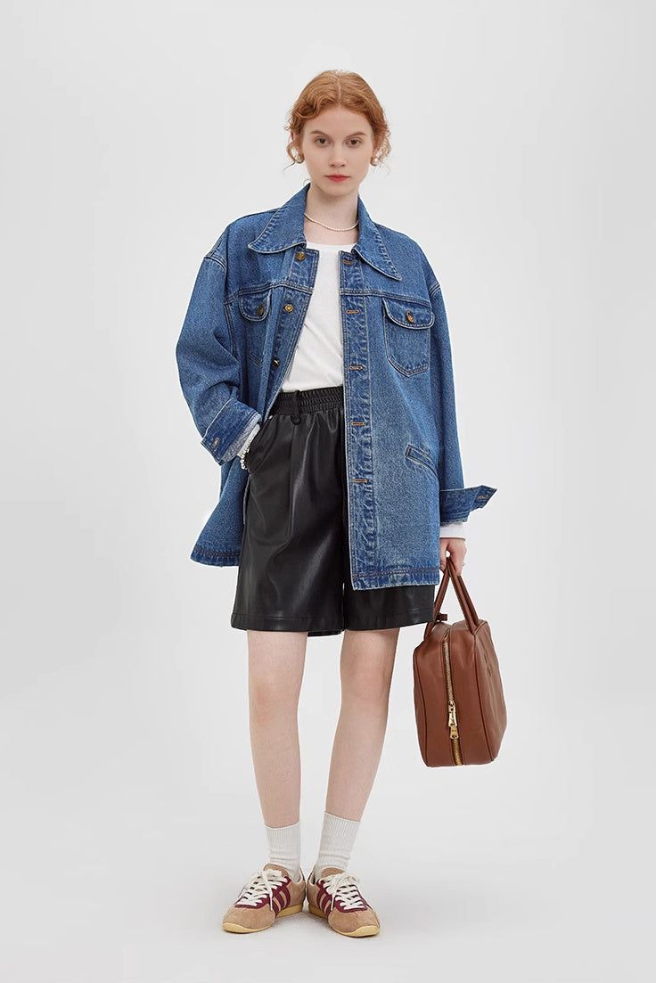 Oversized Denim Jacket Casual Denim Jacket, Oversized Jean Jacket, Oversized Jeans, Blue Jean Jacket, Oversized Denim Jacket, Vintage Casual, Jean Jacket, Fashion Games, Blue Jeans