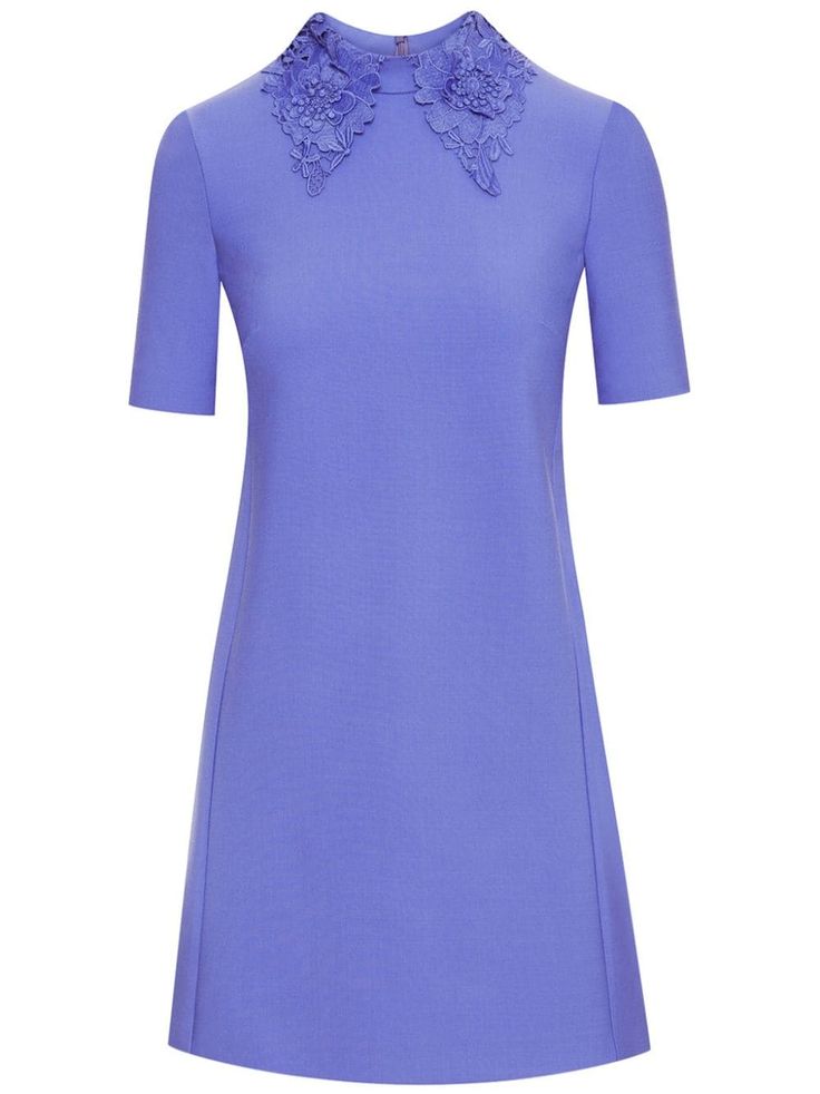 purple virgin wool blend shift style lace collar concealed rear zip fastening short sleeves straight hem Luxury Collared Mini Dress For Spring, Luxury Mini Dress With Floral Embroidery And Short Sleeves, Oscar De La Renta Short Wedding Dress, Floral Print A-line Shift Mini Dress, Oscar De La Renta Embroidered Dress, Corporate Chic, Versace Outfit, Royal Outfits, City Dress