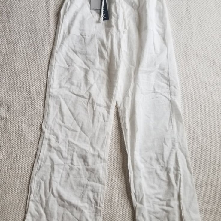 Elastic Waist. Nwt. White Wide Leg Pants With Pockets For Beach, White Linen Full-length Bottoms, White Linen Wide Leg Casual Pants, Casual White Linen Wide Leg Pants, White Straight Leg Bottoms For Vacation, White Straight Leg Beach Pants, White Straight Leg Pants For Beach, High Waist White Linen Bottoms, White Linen High-waist Bottoms