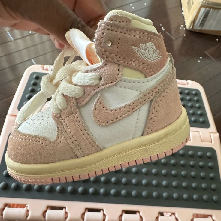 Infant Size 2c. Worn 10 Minutes For A Photo. Brand New With Box. Air Jordan Vi, Retro Gym, Jordan Retro 3, Nike Acg Jacket, Asics Running Shoes, Black And White Shoes, Shoes Air, Air Jordan 1 Retro High Og, Air Jordan 1 Retro High