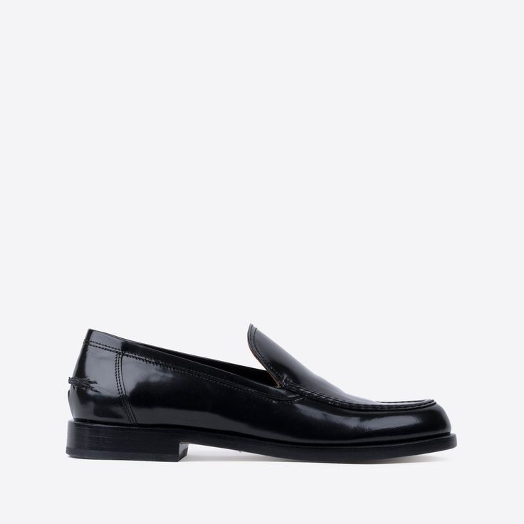 Labucq | College Loafer Black Timeless Black Slip-on Loafers, Classic Black Slip-ons With Stitched Sole, Classic Black Slip-ons With Brogue Detailing, Timeless Office Loafers With Rubber Sole, Business Tassel Loafers With Patent Leather And Leather Sole, Classic Patent Leather Slip-on Loafers, Elegant Business Casual Loafers With Rubber Sole, Timeless Business Casual Loafers With Rubber Sole, Luxury Business Casual Loafers With Rubber Sole