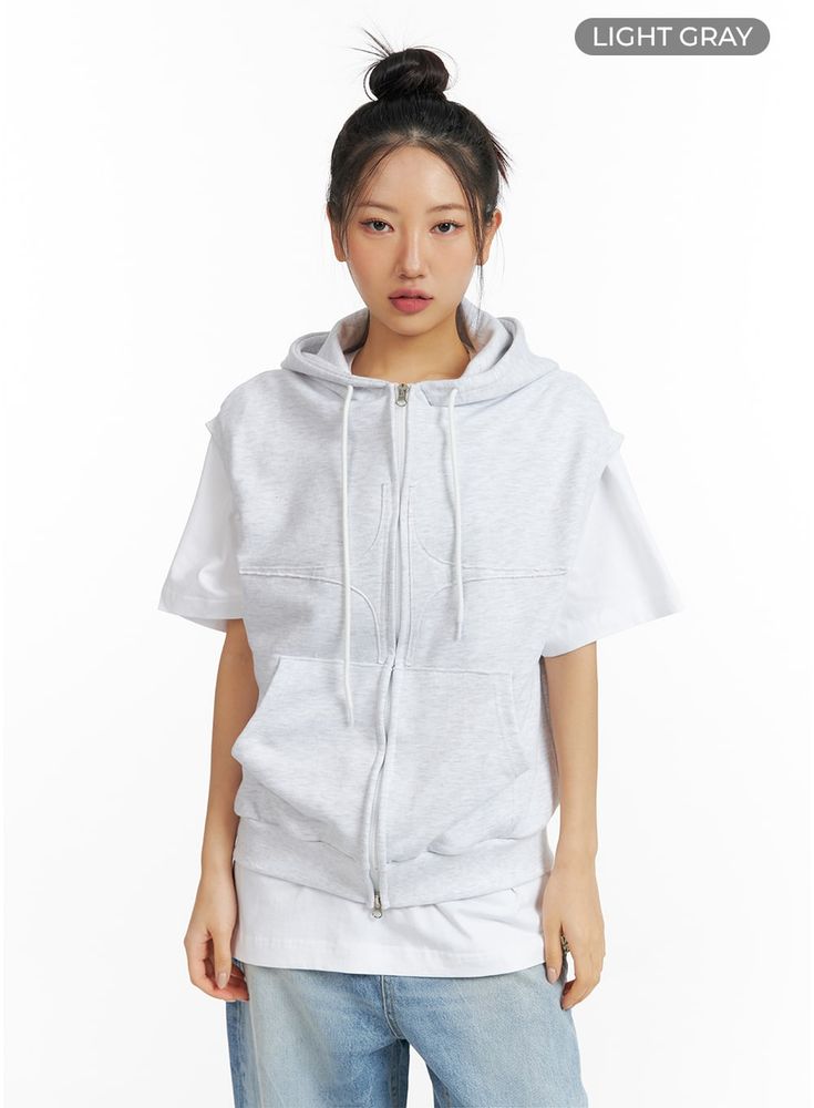 Light gray / M/L Oversized Gray Hooded Jacket Trendy Style, Trendy Oversized Gray Hooded Jacket, Heather Grey Athleisure Sweatshirt, Cotton Hooded Jacket For Streetwear, Gray Hoodie For Everyday Spring Wear, Gray Cotton Trendy Hoodie, Streetwear Sportswear Hoodie With Zipper Closure, Urban Gray Sweatshirt For Spring, Sportswear Hoodie With Zipper For Streetwear