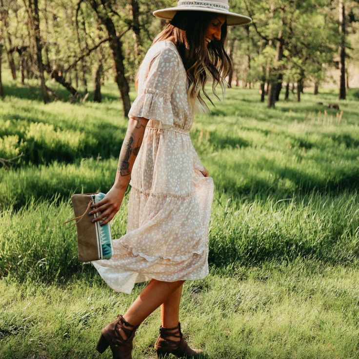 Simple Baige Midi Dress With Sleeves Size Large Nwt Cream Midi Dress For Spring Garden Party, Boho Sundress Midi Length For Garden Party, Flowy Beige Midi Dress For Summer, Summer Midi Dress In Beige For Day Out, Boho Sundress For Garden Party, Midi Length, Summer Beige Midi Dress For Day Out, Fitted Boho Dress For Spring Garden Party, Beige Boho Dress For Day Out, Cream Midi Length Sundress For Spring