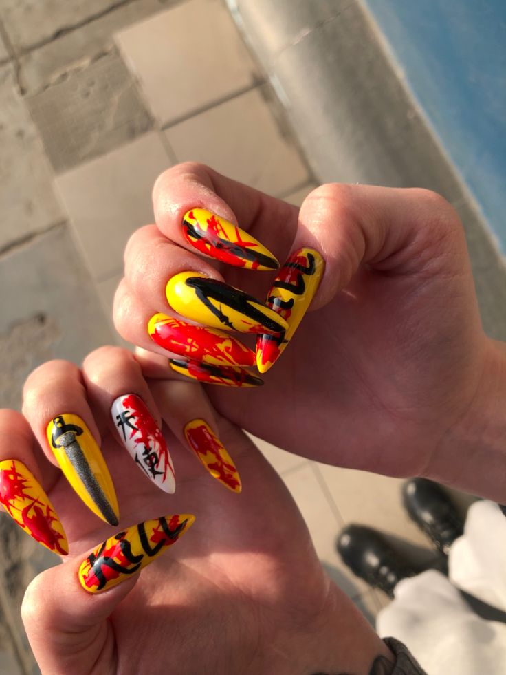 Kill Bill Nail Art, Kill Bill Nails, Deco Nails, Art Deco Nails, Inspired Nails, Simple Nail Art Designs, Kill Bill, Fire Nails, Funky Nails