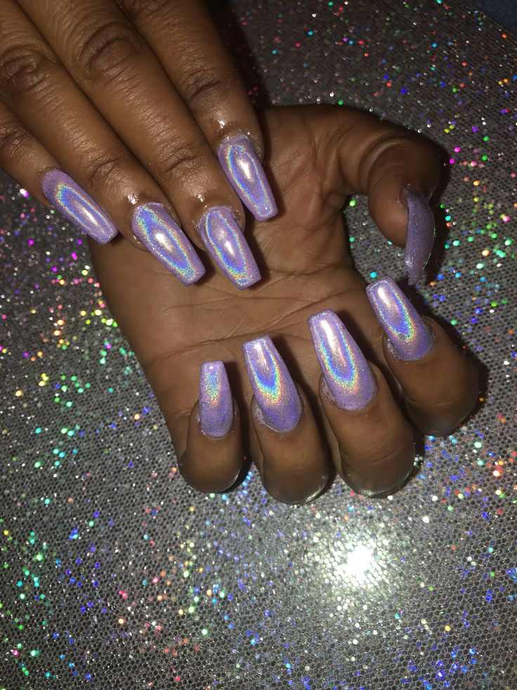 Metallic Rainbow Nails, Purple Disco Nails, Rainbow Iridescent Nails, Lavender Holographic Nails, Purple Holographic Nails Designs, Iridescent Purple Nails, Holochrome Nails, Purple Acrylic Nails Almond, Ombre Holographic Nails