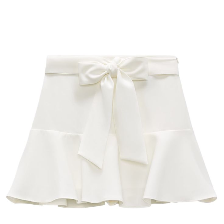 Brand New Christmas White Skirt, Elegant Skort For Spring, Elegant Skirted Skort For Spring, Elegant Tiered Mini Skirt For Summer, Elegant Summer Skort, Elegant Summer Skirted Skort, Elegant Lined Mini Skirt For Brunch, Chic Flared Skort For Brunch, Elegant Skirted Skort For Summer