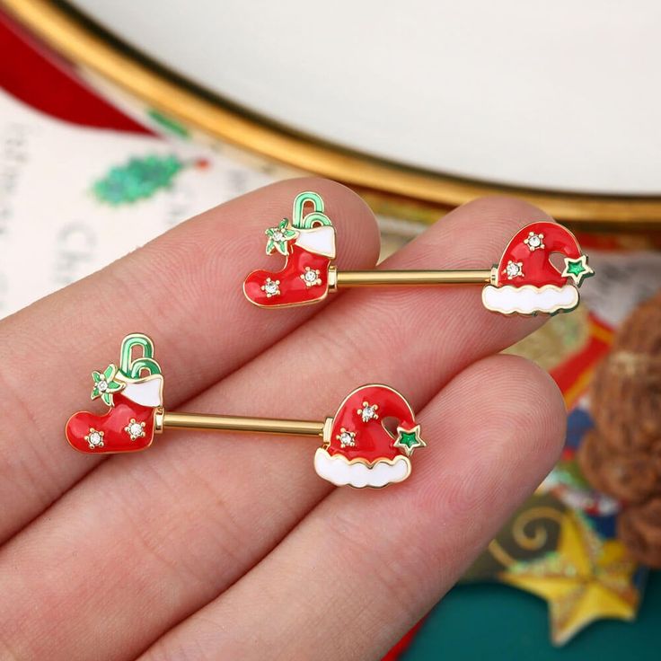 2Pcs 14G Stocking and Hat Christmas Gold Nipple Barbell - OUFER BODY JEWELRY Red White And Green Christmas, White And Green Christmas, Red Christmas Stockings, Stocking Hat, Colorful Christmas, Holiday Jewelry, Christmas Hat, Charm Set, Festive Holiday