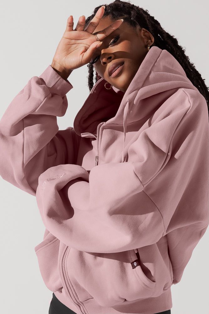 Zip Cloud Hoodie - Blush – POPFLEX® Blogilates Cloud Hoodie, Cute High School Outfits, Cloud Hoodie, Closet Refresh, Harajuku Street Style, Cozy Luxury, Baby Mommy, Outfits To Buy, Harajuku Street