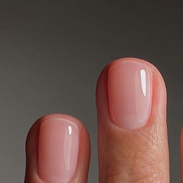 Lipgloss Nails 2023 Trend, Clear Toe Nails, Nail Designs For Bride, Lashes Ideas, Wedding Nail Designs, Jelly Gel Nail Polish, Sheer Nails, Milky Nails, Gel Polish Manicure