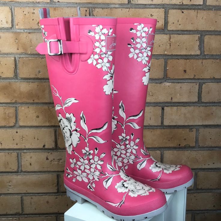 Fabulously Happy Wellys By British Brand Joules. Knee High Rain Boots, Pink With White Flower Print. New With Tag/Box Size 5 Spring Rain Boots With Round Toe, Spring Round Toe Rain Boots, White Waterproof Rain Boots For Spring, White Round Toe Rain Boots For Spring, White Waterproof Boots For Spring, Waterproof White Boots For Spring, Cute White Closed Toe Boots, High Rain Boots, Pink Rain Boots