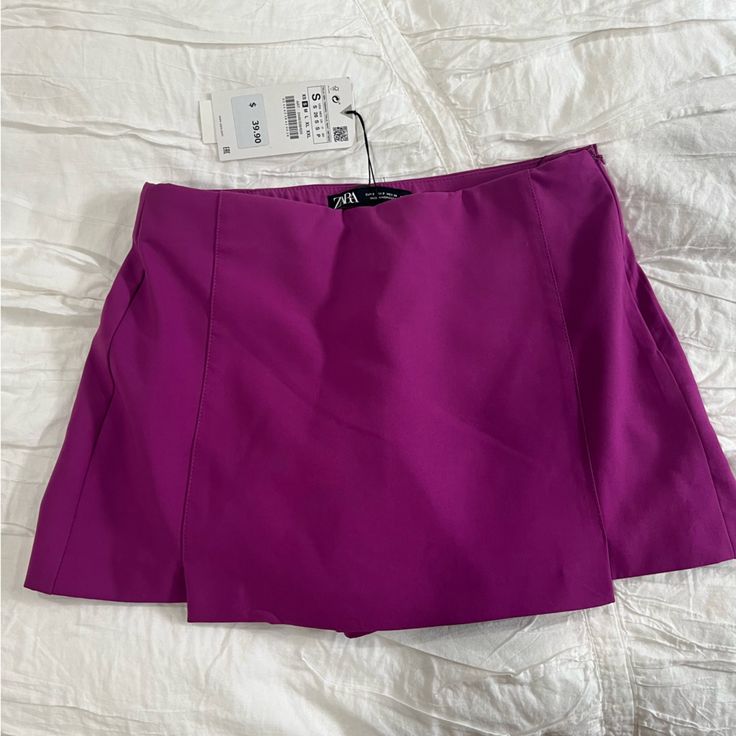 Purple Zara Skort Size S New With Tags Summer Night Out Skirt With Pockets, Zara High Waist Purple Bottoms, Zara Stretch Summer Skort, Spring Purple Zara Bottoms, Trendy Lined Skirt From Zara, Chic Purple Bottoms For Day Out, Zara Chic Bottoms With Lined Skirt, Casual Purple Zara Skirt, High Waist Purple Lined Skirt