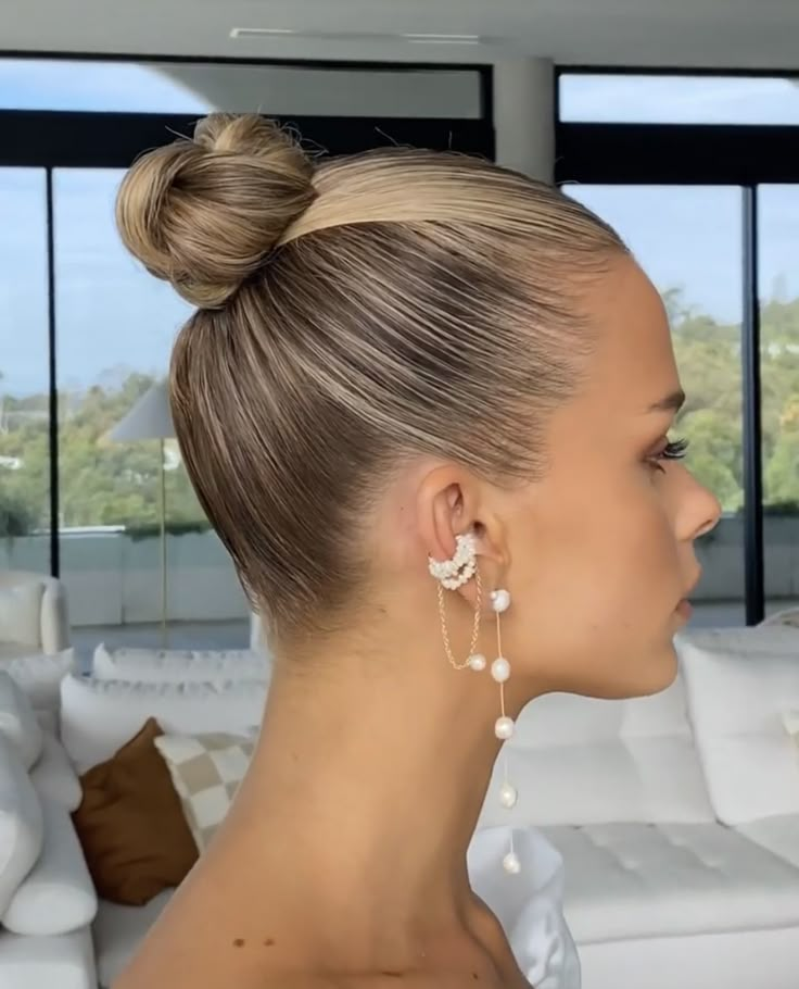 Aleena Leena Mimosa, Chic Updos For Long Hair, High Elegant Bun, Sleek High Bun Bridal Hair, High Slicked Back Bun, Mid Slick Back Bun, Bridal Hair High Ponytail, Wedding Bun High, High Bun Elegant