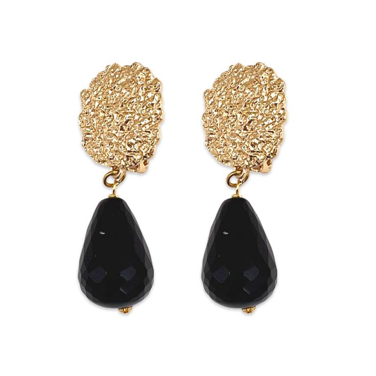 Black Onyx Riches Drop Clip On Earring METAL: PlatedAPPROX SIZE: 2.5"CLOSURE: Clip On Elegant Black Metal Teardrop Earrings, Black Metal Clip-on Earrings For Evening, Black Drop Clip-on Earrings For Evening, Elegant Black Metal Clip-on Earrings, Black Dangle Clip-on Jewelry, Black Clip-on Dangle Jewelry, Elegant Black Drop Clip-on Earrings, Black Metal Clip-on Earrings, Black Metal Teardrop Earrings