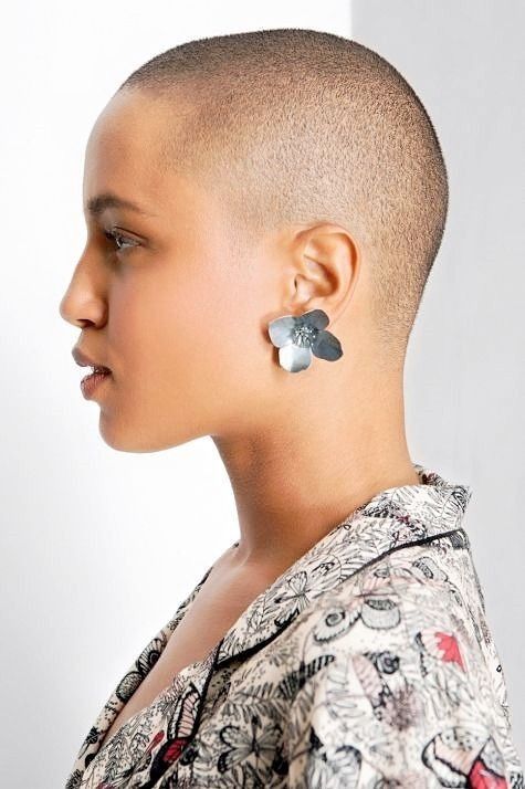 Bald Baddie, Bald Hairstyles, Low Cut Hairstyles, Short Girl Hairstyles, Buzzed Hairstyles, Shaved Hair Women, Alopecia Hairstyles, Natural Haircuts, Short Natural Haircuts