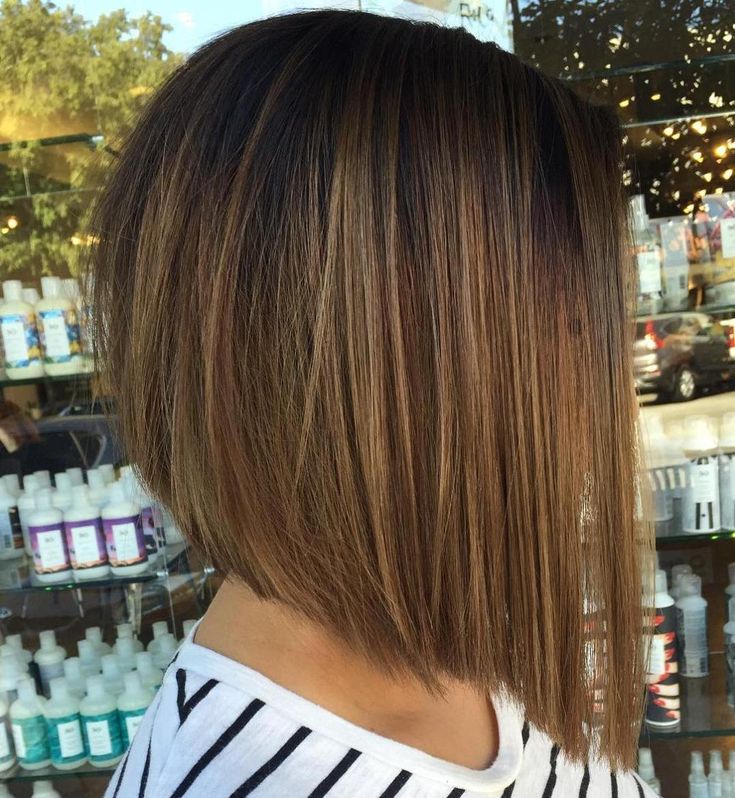 Angled Bob with Light Brown Balayage Angled Bob Haircuts, Angled Bob Hairstyles, Medium Bob Hairstyles, Choppy Bob Hairstyles, Angled Bob, Bob Haircut For Fine Hair, Long Bob Haircuts, Bob Hairstyles For Fine Hair, Long Bob Hairstyles