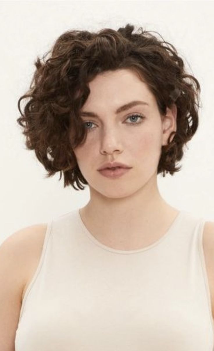 Short Curly Hairstyles For Women, Short Wavy Haircuts, Bob Haircut Curly, Short Curly Hairstyles, Curly Hair Photos, Wavy Haircuts, Short Curly Haircuts, Short Curls, Hairstyle Inspiration