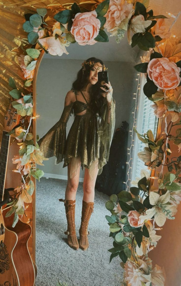 Mother Earth Cosplay, Ren Faire Fae Costume, Renfest Outfit Fairy, Ren Fair Fairy Outfit, Ren Fest Fairy, Ren Faire Outfits Fairy, Fairy Festival Outfit, Enchanted Costume, Fairy Costume Aesthetic