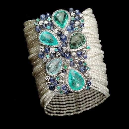 Best Diamond Bracelets  :   Bracelet Paraiba tourmaline, diamonds,sapphires, pearls and tanzanite Haute Jewelry, Tanzanite Diamond, Olivia Palermo, Fabulous Jewelry, Best Diamond, Gorgeous Jewelry, Gems Jewelry, Blue Gemstones, Gigi Hadid