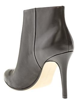 Tessah Bootie | Banana Republic Sleek Ankle Heeled Boots With Zipper, Elegant Ankle Boot Heels With Zipper Closure, Chic Evening Boots With Zipper Closure, Chic Evening Boots With Zipper, Chic Heeled Boots With Zipper Closure For Formal Events, Elegant Heeled Boots With Zipper Closure, Elegant Ankle-high Heels With Zipper Closure, Ankle-high Heeled Boots With Zipper For Formal Occasions, Elegant Office Boots With Zipper Closure