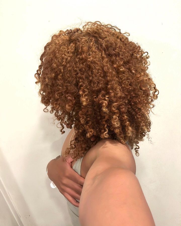 Light Brown Ginger Curly Hair, Honey Brown Natural Hair Black Women, Light Brown Hair Black Women Natural, Honey Brown Curly Hair Black Women, Dyed Brown Hair Black Woman, Honey Blonde Ginger Hair, Light Ginger Curly Hair, Light Brown Short Curly Hair, Honey Brown Black Women