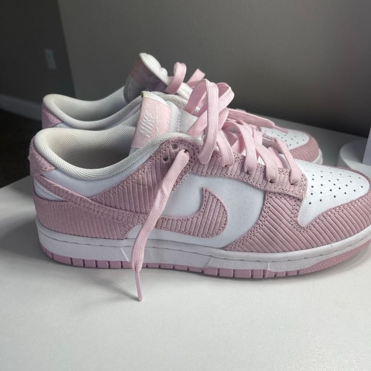 Excellent Condition Worn Once!! Purchased For $260 Last Christmas!!! Coqqette Shoes, Pink Dunks Aesthetic, Cute Pink Shoes, Girly Sneakers, Pretty Sneakers, Dr Shoes, Trendy Shoes Sneakers, Preppy Shoes, Pretty Shoes Sneakers