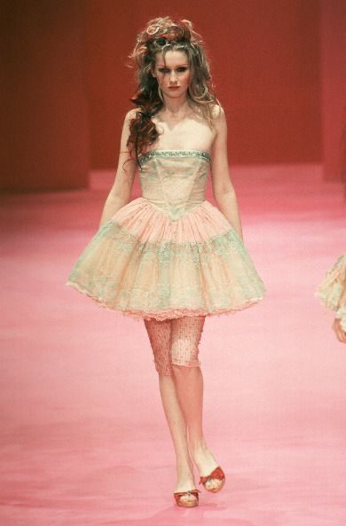 Betsey Johnson Runway, Runway Fashion Couture, Original Supermodels, Vintage Betsey Johnson, Betsy Johnson, Runway Collection, Costume Design, Couture Fashion, 90s Fashion