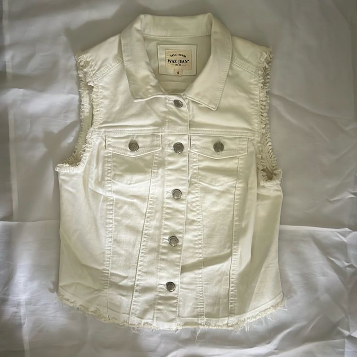 New White Vest Demin Jacket Casual Button-up Spring Vest, White Casual Vest For Spring, Trendy White Spring Vest, White Button-up Vest With Button Closure, White Button-up Vest, White Vest With Pockets For Spring, White Spring Vest With Pockets, White Vest With Button Closure For Fall, White Vest For Spring Day Out