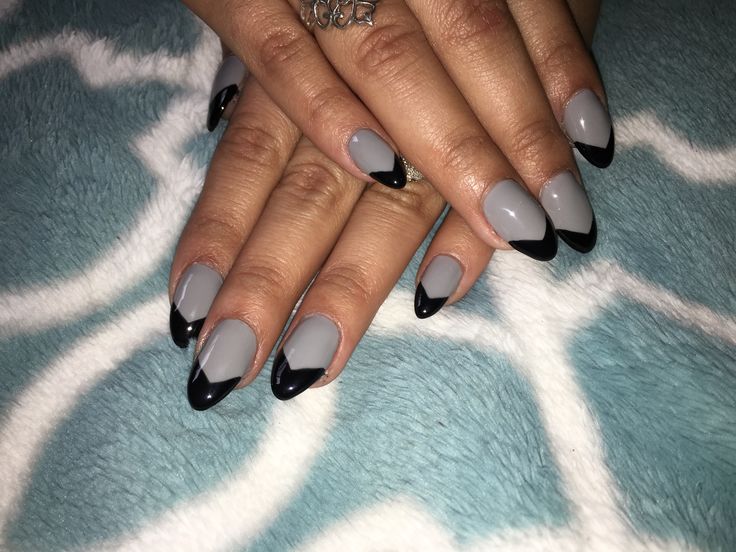 Grey, black sharp French tip nail Grey Black French Nails, Grey And Black French Nails, French Tip Nail Black, Sharp French Tip, Gray French Tip Nails, Grey French Tips, Grey French Tip Nails, Glossy Background, Black French Manicure