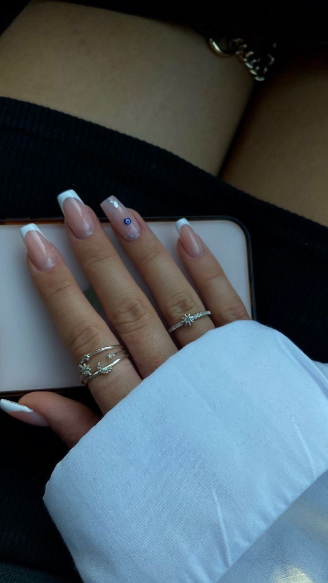 Basic Nails For Summer, Nail Inspo 2023 Spring, Basic Summer Nails Simple, Nail Inspo Spring 2023, Nail Inspiration Ballerina, Basic Nail Ideas Simple, Heart Eyes Nails, Acrylic Nails Evil Eye, Summer Nails Basic