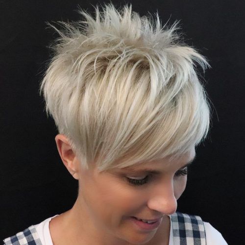 Long Bangs Short Back, Short Hair With Long Bangs, Hairstyles With Long Bangs, Hair With Long Bangs, Short Hair Long Bangs, Tapered Pixie, Pixie Bob Haircut, Beauty Places, Bangs Short