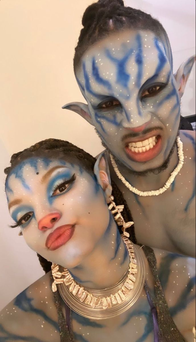 Avatar Makeup, Avatar Halloween, Classic Halloween Costumes, Creepy Halloween Makeup, Clever Halloween Costumes, Pretty Halloween Costumes, Cute Couple Halloween Costumes, Halloween Makeup Inspiration, Spooky Szn