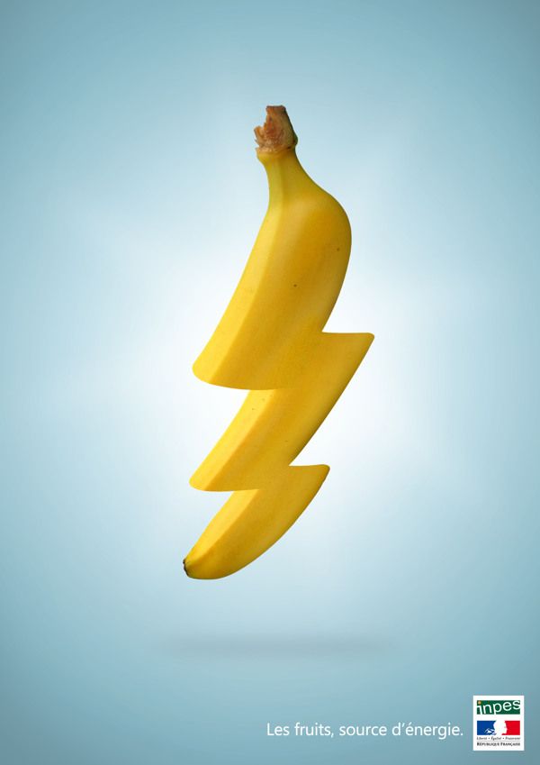 a banana that is shaped like a lightning bolt