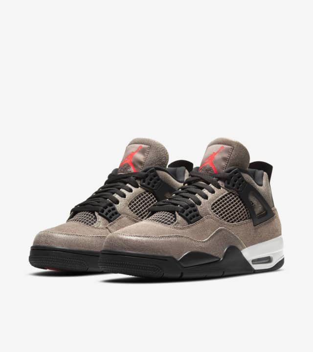 Jordan 4 Retro Taupe Haze, Taupe Haze, Jordan 1 Lows, Jordan 4’s, Lv Sneakers, Retro Basketball Shoes, Jordan Model, Jumpman Logo, Retro 4