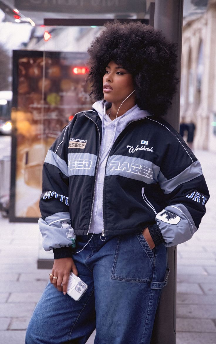 Racer Jackets For Women, Racer Outfit Women, Street Fashion Women, Street Wear Plus Size, Racer Jacket Outfit Women, Racer Jacket Outfit, Racer Jackets, Streetwear Girl, Jacket Outfit Women