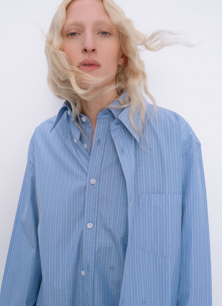 Suzanne Koller, Oversized Grey Sweater, Blue Striped Shirt, Body Shots, Fashion Advertising, Street Wear Urban, White Shirts, Zurich, Blue Shirt