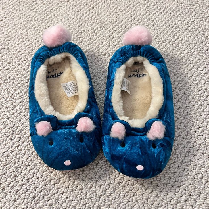 Adorable Mouse Slippers. Size 33 (13). Never Worn. Please Add Any Questions In Comments. Thanks! Blue Slippers With Round Toe For Playtime, Blue Non-slip Fun Slippers, Cute Round Toe Slippers For Playtime, Fun Blue Non-slip Slippers, Cute Blue Slip-on Slippers, Blue Round Toe Slippers For Playtime, Cute Blue Non-slip Slippers, Mini Boden, Kids Shoes