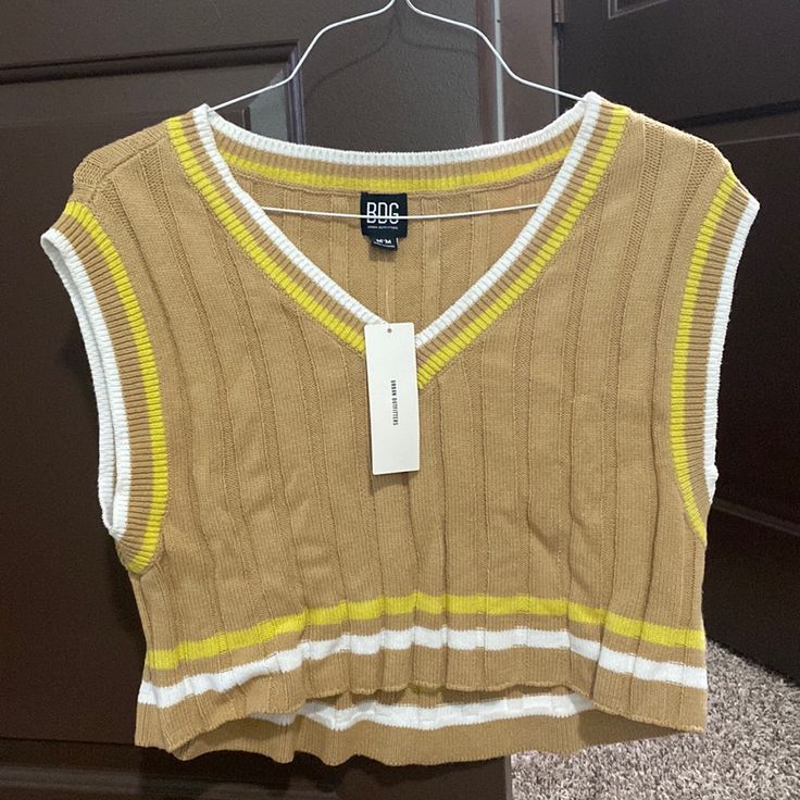 Brand New Bdg From Urban Outfitters, Knitted V-Neck Cropped Sweater. Brown/Tan, Yellow & White Soft Casual V-neck Sweater Vest For Day Out, Casual Brown Summer Sweater Vest, Casual Brown Sweater Vest For Summer, Striped Halter Top, Stretchy Crop Tops, Blue Halter Top, Urban Outfitters Top, Puff Sleeve Crop Top, Sweater Brown