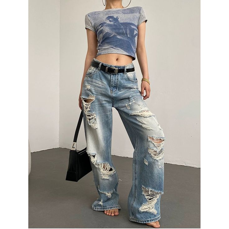 Season : Spring/Summer Release Date : Summer 2024 Age : JUNIOR Style : High Street Jeans Style : Wide leg pants Fit Type : LOOSE Fabric Type : Stripe Decoration : HOLE Waist Type : low Length : full length Material : COTTON Gender : WOMEN Item Type : JEANS Elasticity : Slight Strech Hello! Welcome to our store!Quality is the first with best service. customers all are our friends.Fashion design,100% Brand New, high quality!FUYUYI fans can enjoy more discounts package:Please pay special attention to fill your detailed shipping address, contact information, and ZIP, otherwise the goods may cant successfully delivery.How to query order Logistics：You can track your parcel on the following website using your tracking number: www.17track.net/en (Copied to the browser to open)We left positive feed Y2k Female, Bodycon Dresses Casual, Jean Large, Summer Denim, American Fashion, Style Streetwear, Denim Trousers, Low Waist, American Style