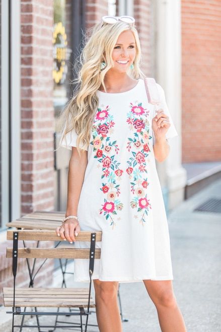 Create A Little Magic Dress White - The Pink Lily. Use code “dress15” Magic Dress, Pink Lily, Must Have Items, Trendy Clothing, Online Boutiques, Dress White, Fashion Boutique, Graduation Dress, Trendy Outfits